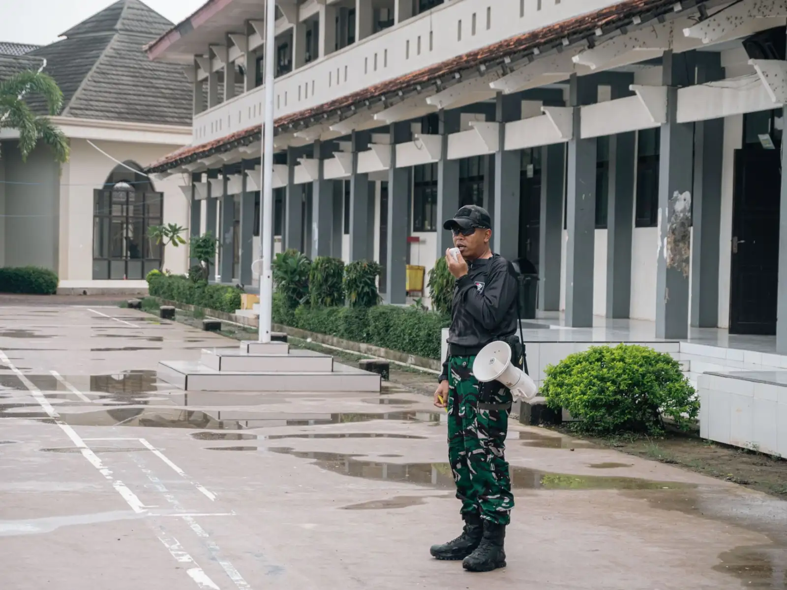 上海纳环新物业解析住宅小区绿化养护与安保服务的协同管理方案正文配图 1